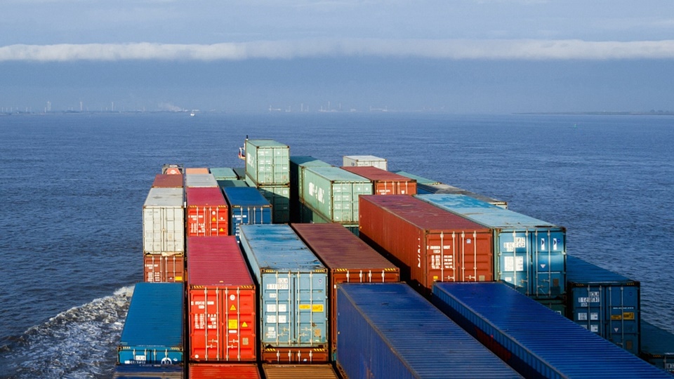 了解青島英杰?chē)?guó)際物流